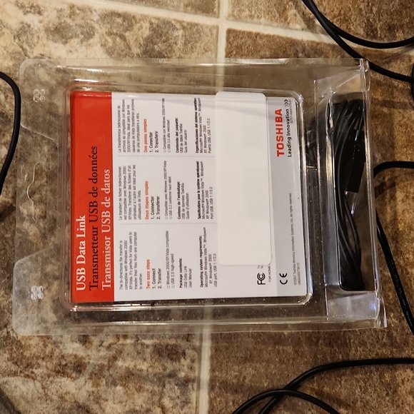 USB cables - Picture 3 of 5